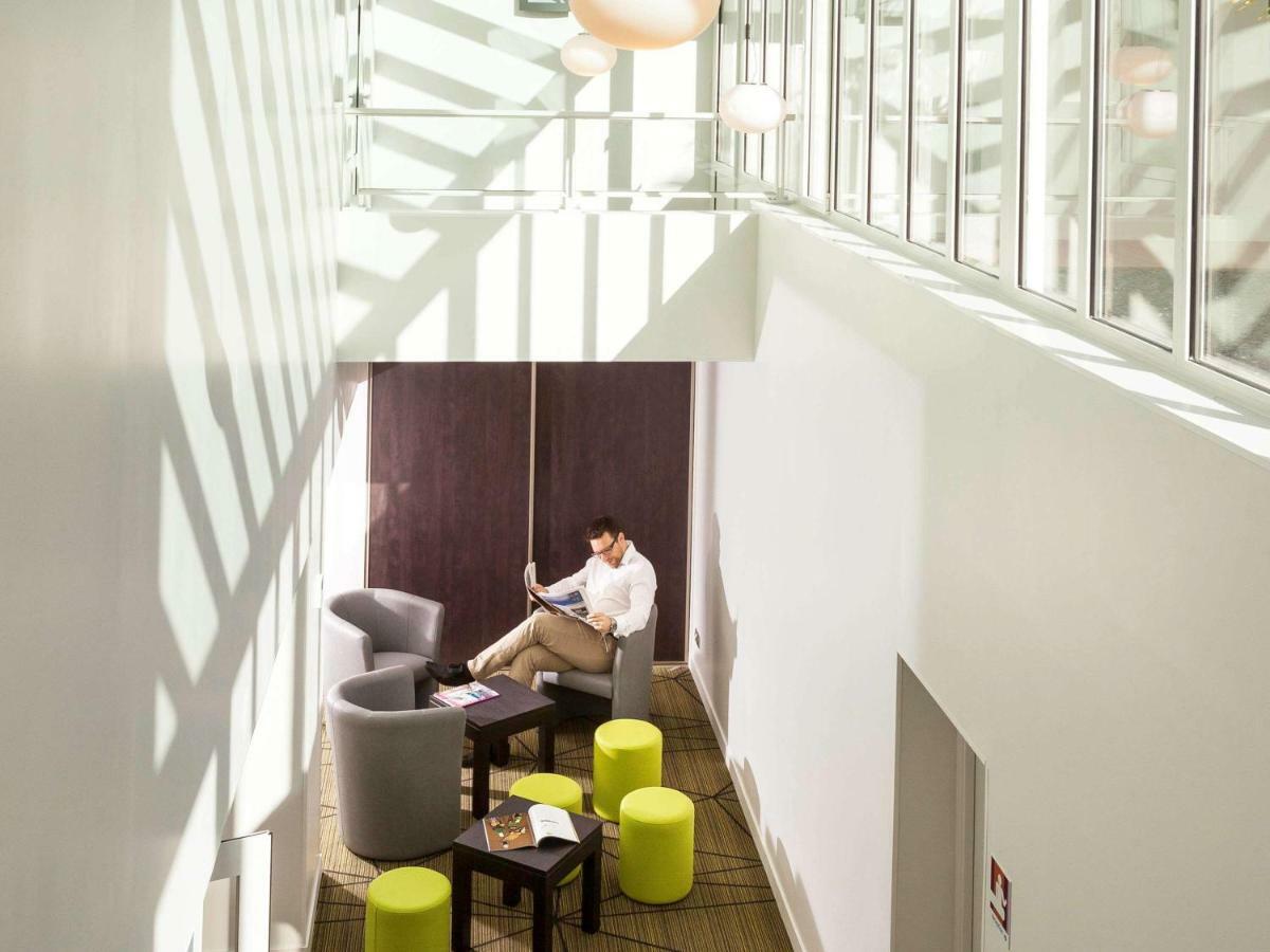 Ibis Styles Saumur Gare Centre Exterior foto