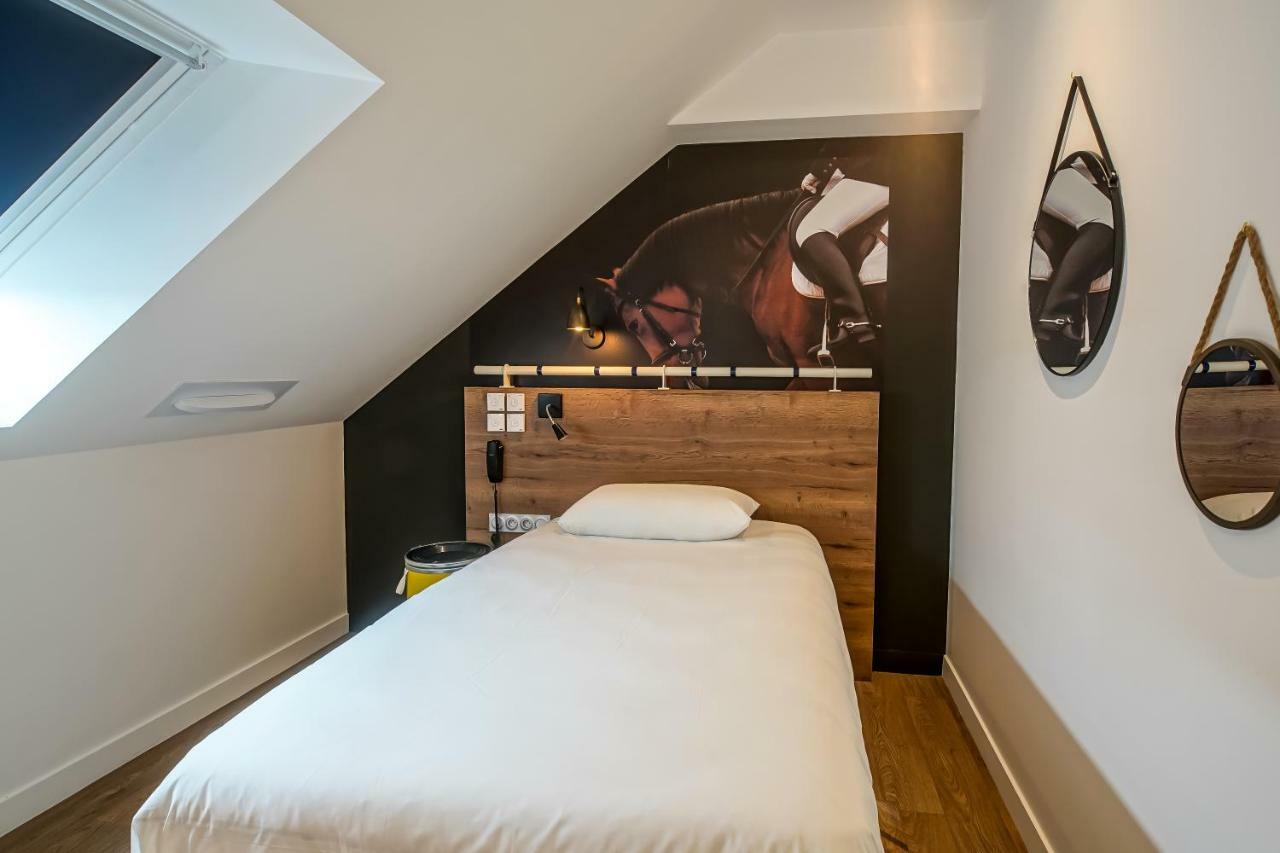 Ibis Styles Saumur Gare Centre Exterior foto