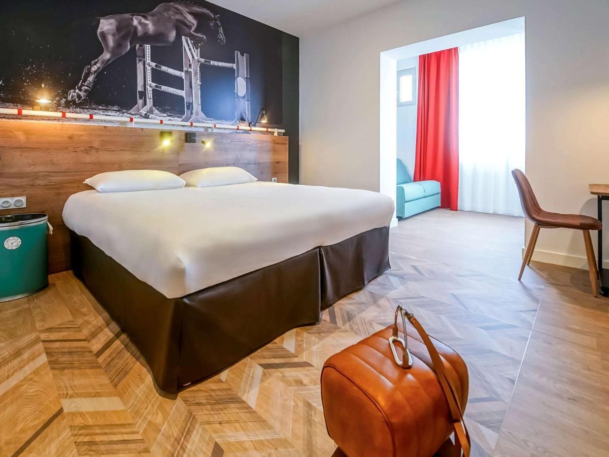 Ibis Styles Saumur Gare Centre Exterior foto